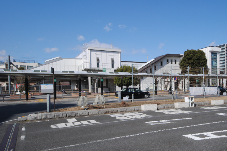 蓮田駅東口（徒歩約15分）